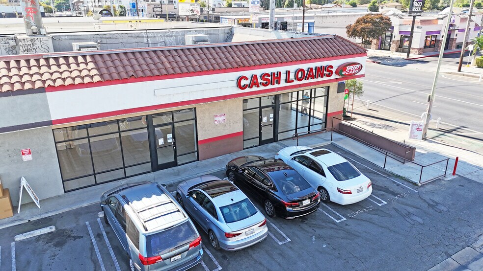 More Photos Of 6740 Reseda Blvd, Reseda Unknown For Lease