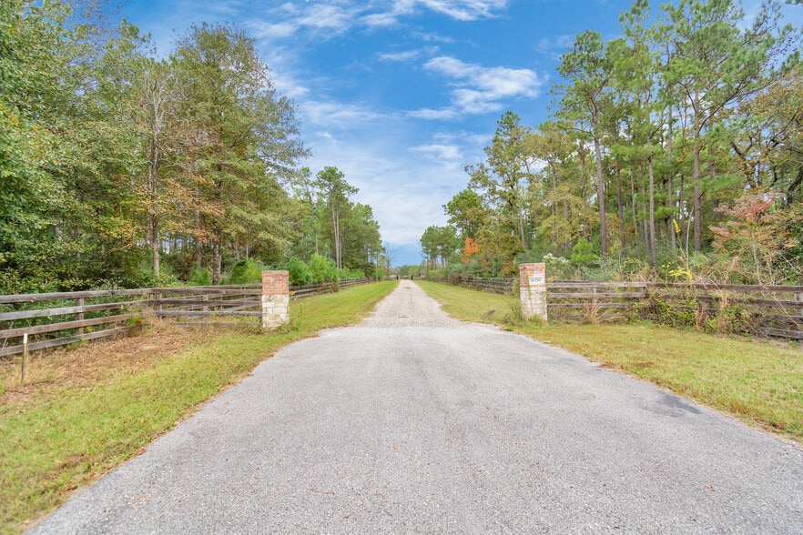 More Photos Of 26250 Riley Rd, Waller Lodge Meeting Hall For Sale