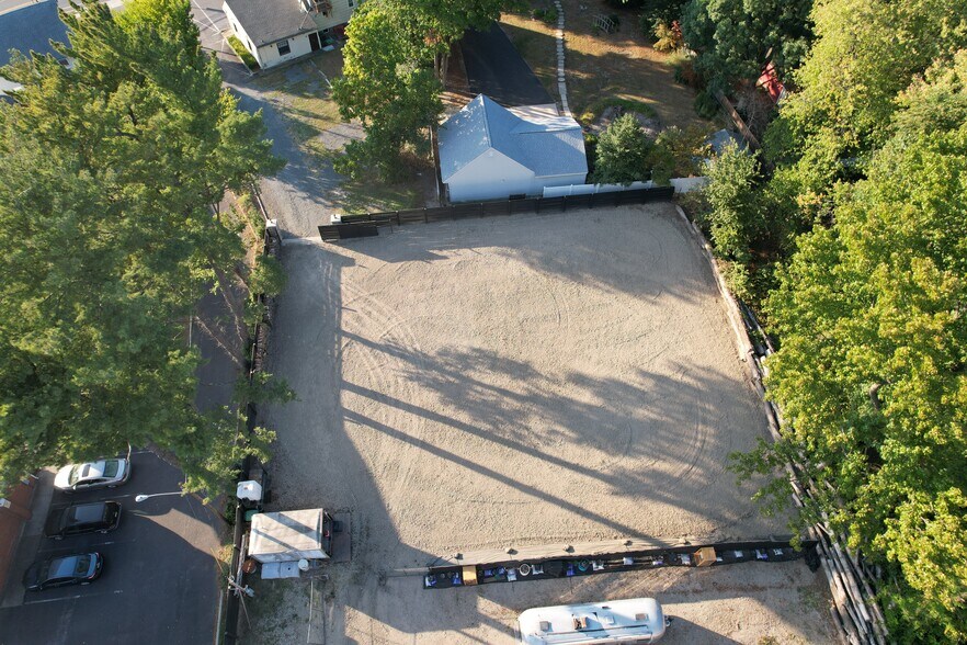 More Photos Of 636 Clements Bridge Rd, Barrington Land For Lease