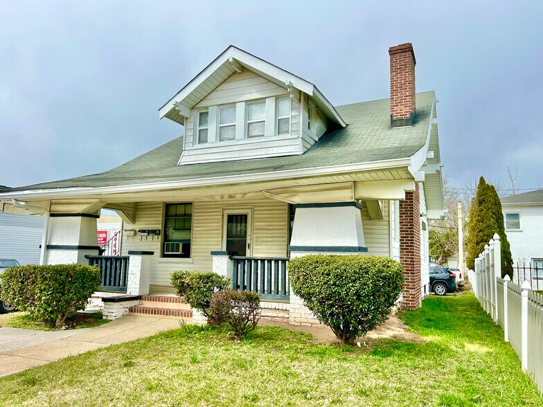 Primary Photo Of 5904 Harford Rd, Baltimore Office Residential For Sale