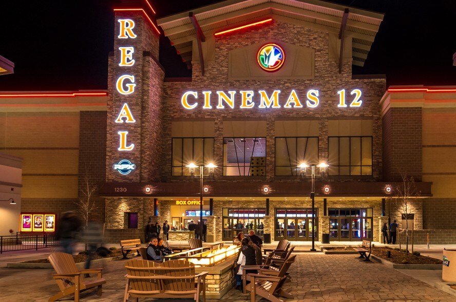 More Photos Of 1240 Hover St, Longmont General Retail For Lease