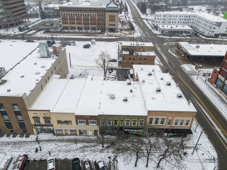 More Photos Of 329-337 S Washington Sq, Lansing Apartments For Sale