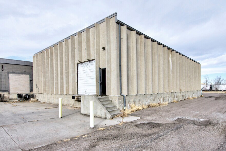More Photos Of 1045 W 45th Ave, Denver Warehouse For Sale