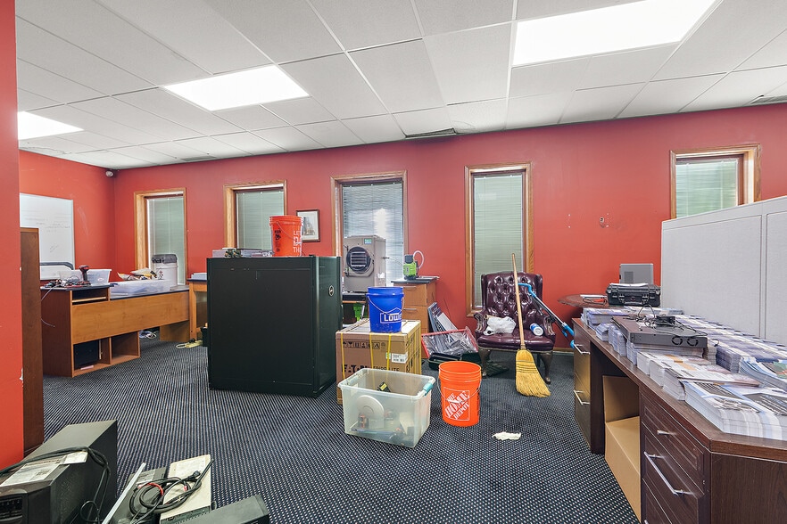 More Photos Of 10470 164th Pl, Orland Park Office Residential For Sale
