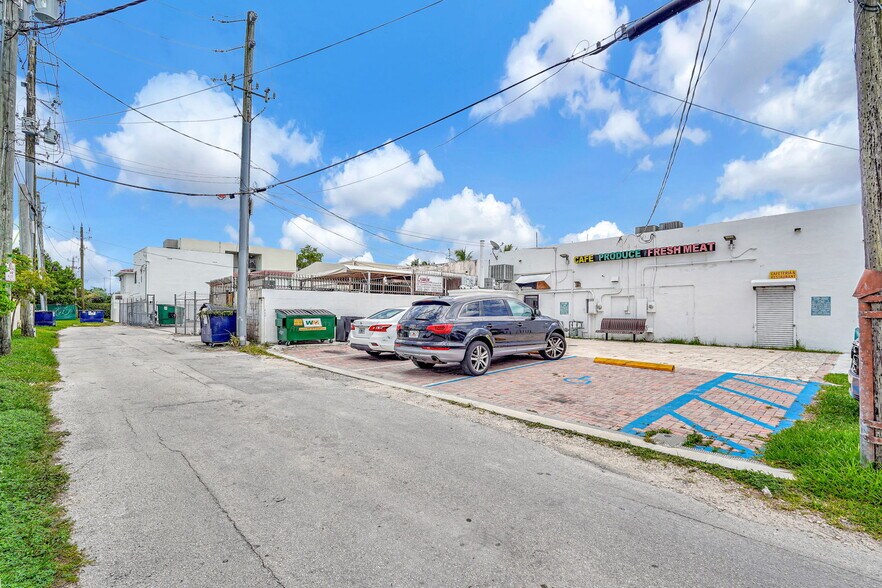 More Photos Of 1971 71st St, Miami Beach Storefront For Sale