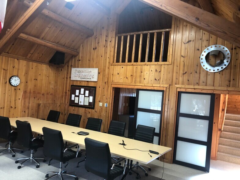 More Photos Of 4225 E Highway 290, Dripping Springs Office For Sale