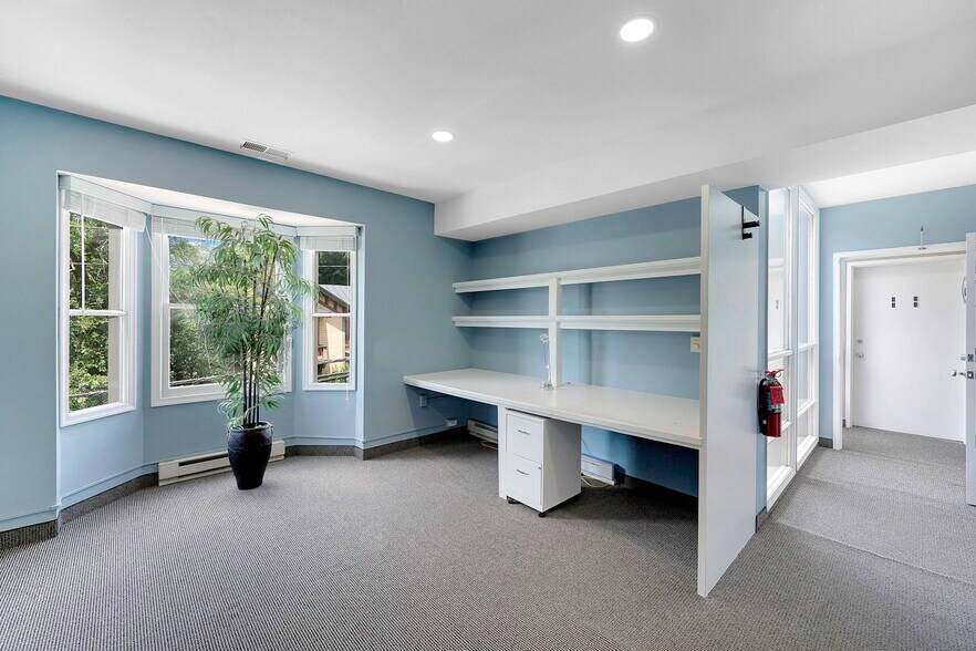 More Photos Of 201-203 Loudoun St SW, Leesburg Office Residential For Lease