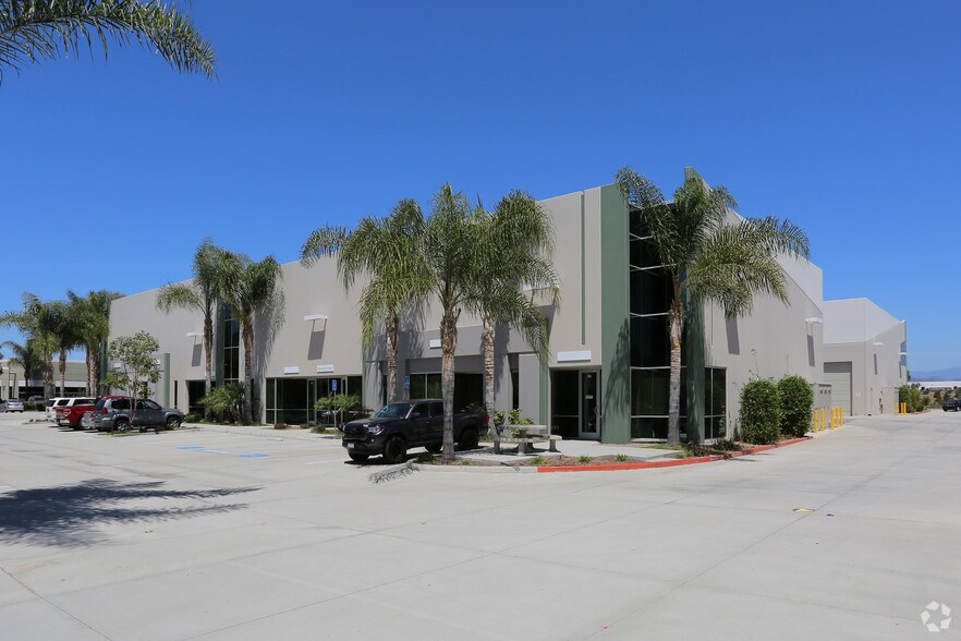 More Photos Of 5900 Sea Lion Pl, Carlsbad Unknown For Lease