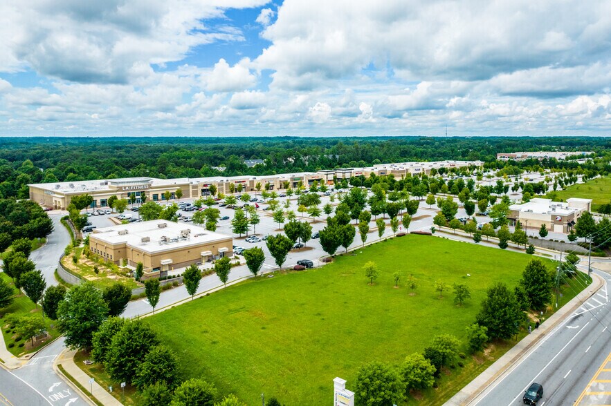 More Photos Of 6425 Old National Hwy, College Park Unknown For Lease