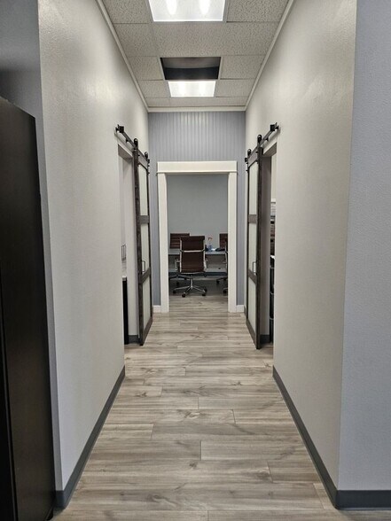 More Photos Of 5401 104th St E, Puyallup General Retail For Lease