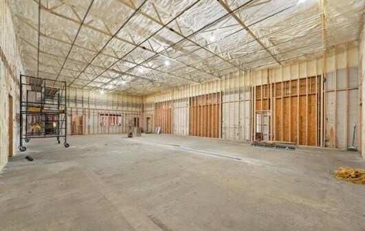 More Photos Of 934 Hastings St, Traverse City Warehouse For Sale