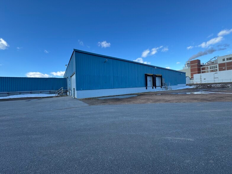 More Photos Of 1328 Curling Way, Wausau Manufacturing For Lease