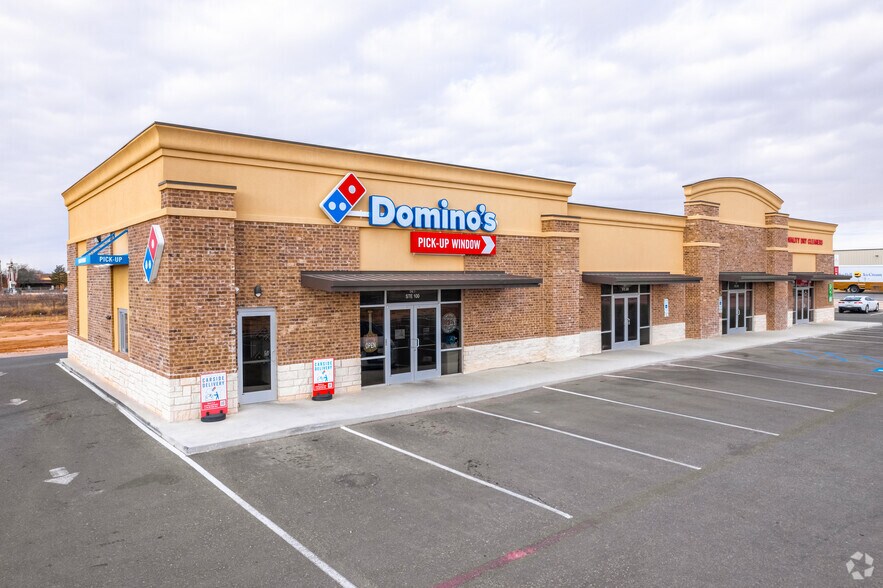 More Photos Of 521 TX-214 Hwy, Denver City General Retail For Lease