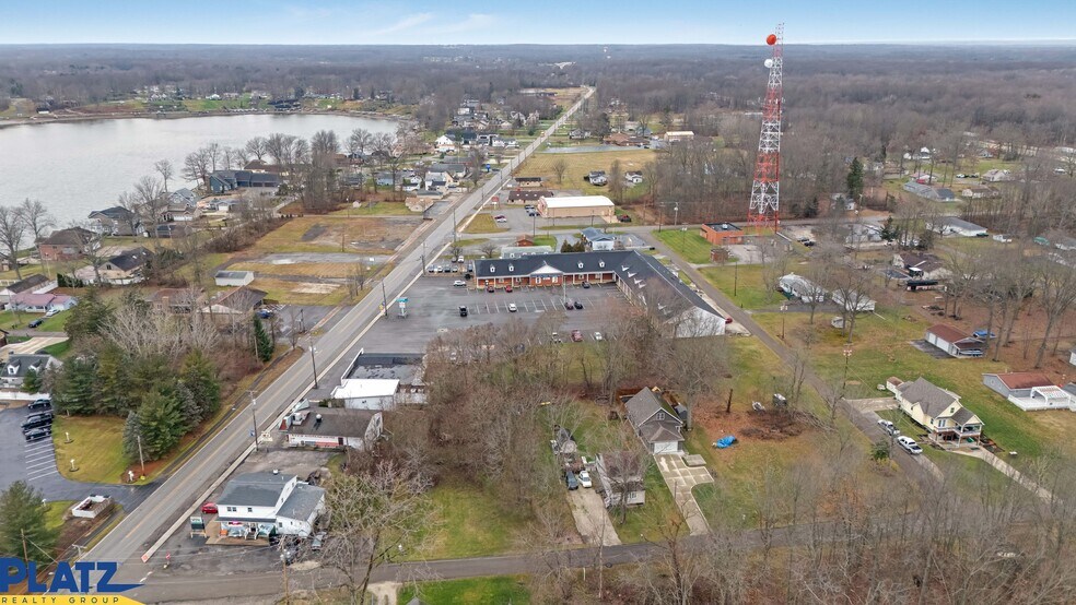 More Photos Of 17674 Mahoning Ave, Lake Milton General Retail For Lease
