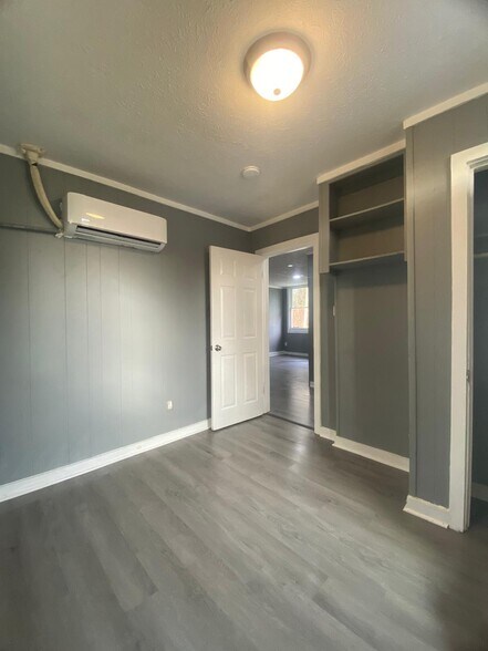 More Photos Of 1001 W Orange s 1001-1003-1005 W Orange st, Fayetteville Apartments For Sale
