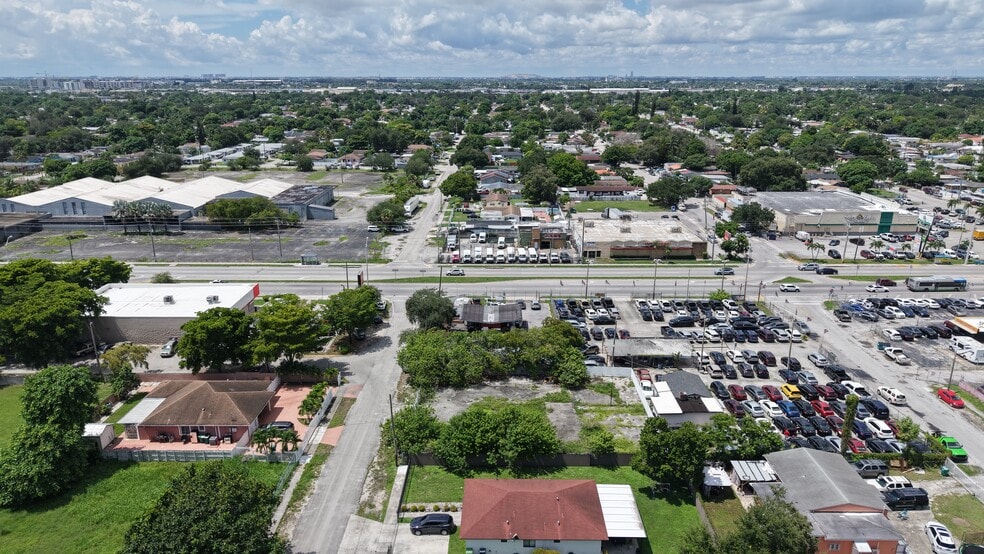 More Photos Of 9301 NW 27th Ave, Miami Auto Dealership For Sale