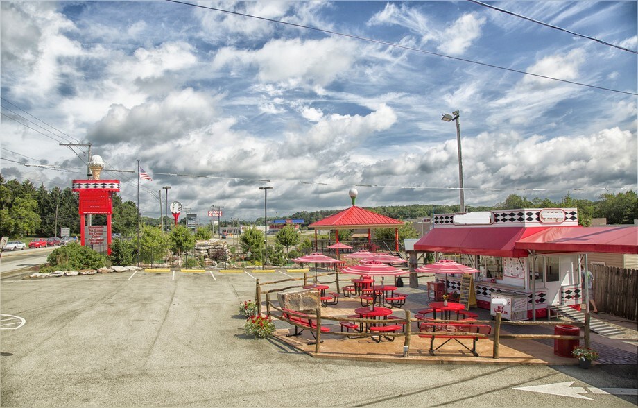 More Photos Of 1548-1554 N Center Ave, Somerset Land For Lease