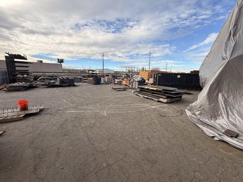 More Photos Of 5918-5924 S 350 W, Salt Lake City Warehouse For Lease