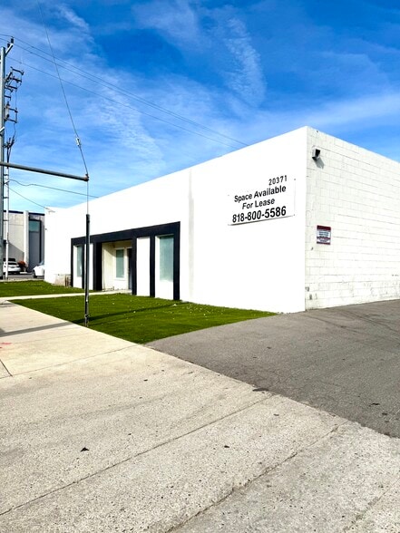 More Photos Of 20371 Prairie St, Chatsworth Manufacturing For Lease