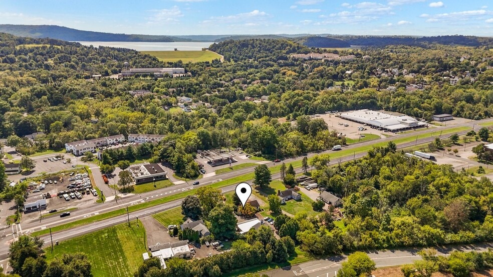 More Photos Of 1262-1264 US-22, Lebanon Auto Repair For Sale