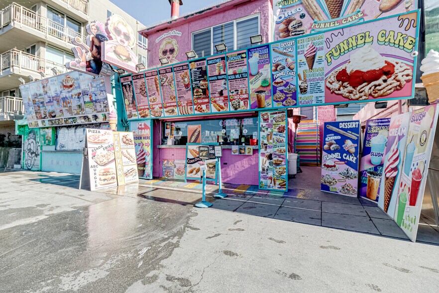 More Photos Of 2011 Ocean Front Walk, Venice Restaurant For Sale