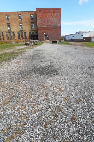 More Photos Of 312 N 7th St, Steubenville Warehouse For Sale