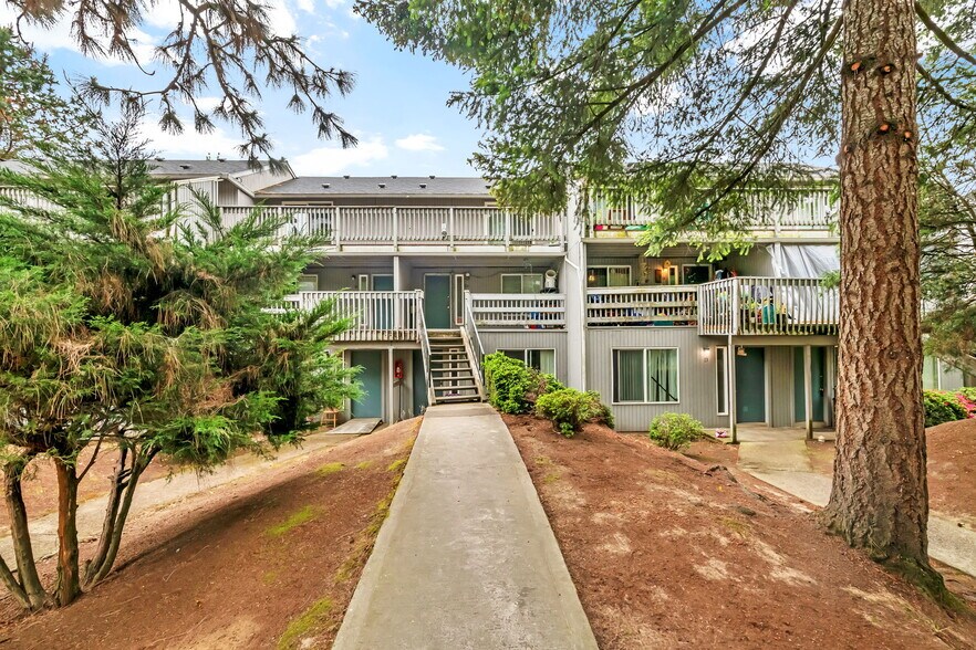 More Photos Of 9350 SW Hall Blvd, Tigard Apartments For Sale