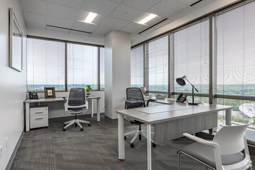 More Photos Of 1 Tower Center Blvd, East Brunswick Coworking Space