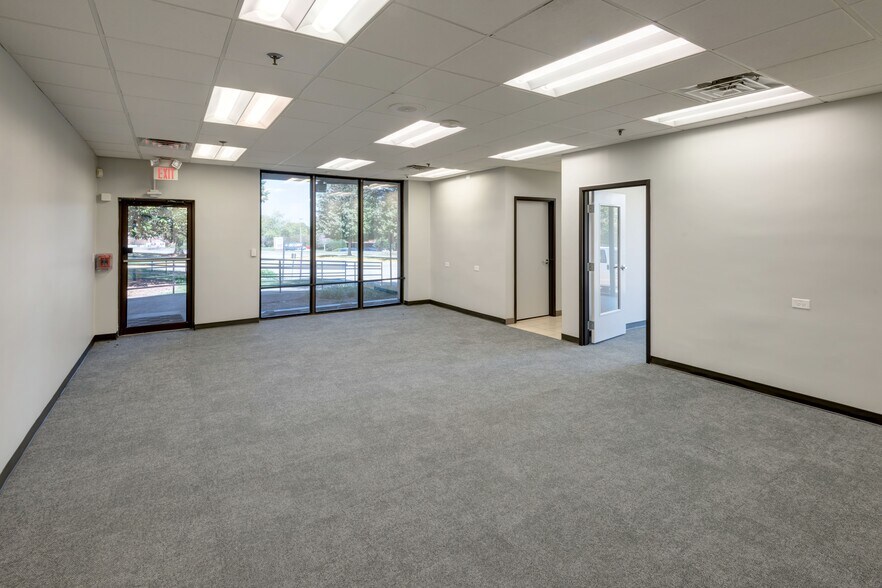 More Photos Of 6450 Jimmy Carter Blvd, Norcross Distribution For Lease