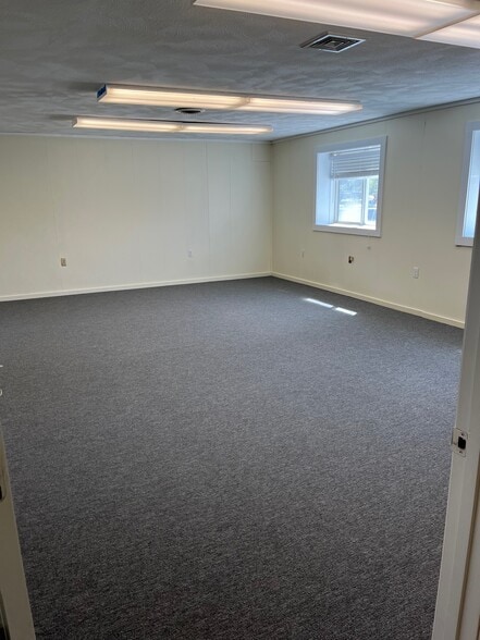 More Photos Of 47 Mitchell Rd, Ipswich Manufacturing For Lease