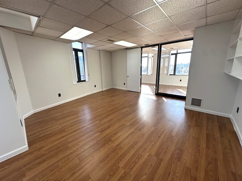 More Photos Of 219 Westchester Ave, Port Chester Office For Lease