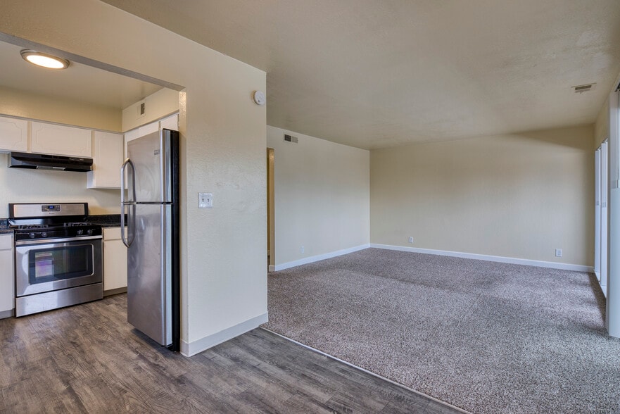 More Photos Of 4730 El Camino Ave, Carmichael Apartments For Sale
