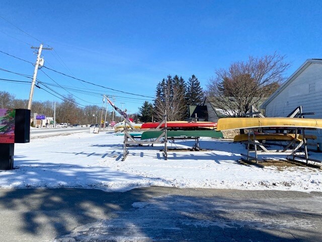 More Photos Of 122 Saratoga Rd, Schenectady General Retail For Sale