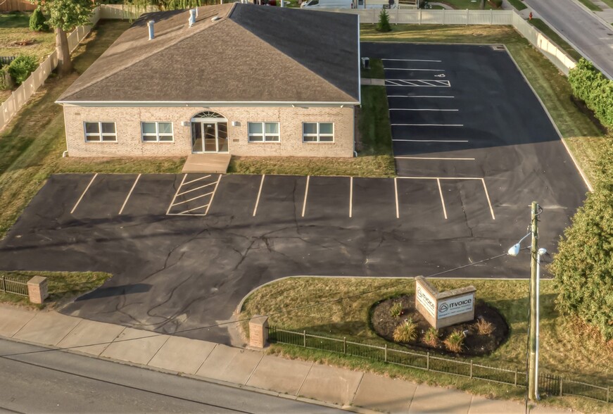 Primary Photo Of 13315 Broadway Ave, Garfield Heights Office For Sale