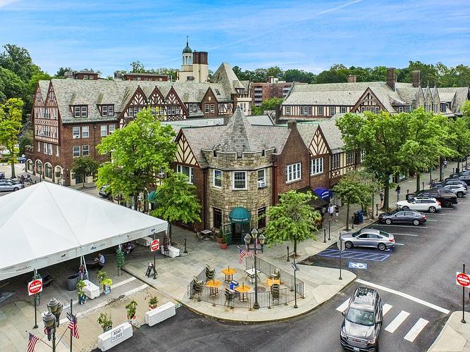 More Photos Of 40-52 E Parkway, Scarsdale Storefront Retail Office For Sale