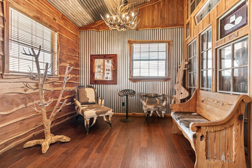 More Photos Of 2692 Highway 105 W, Navasota Specialty For Sale