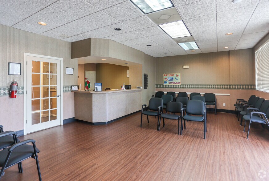 More Photos Of 1045-1085 N John Young Pky, Kissimmee Medical For Sale