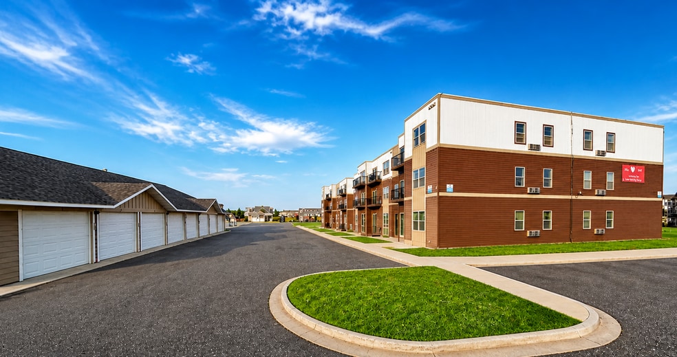 More Photos Of 509 Hunters Run St, Watford City Apartments For Sale