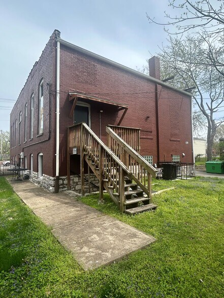 More Photos Of 1211 S Newstead Ave, Saint Louis Loft Creative Space For Sale