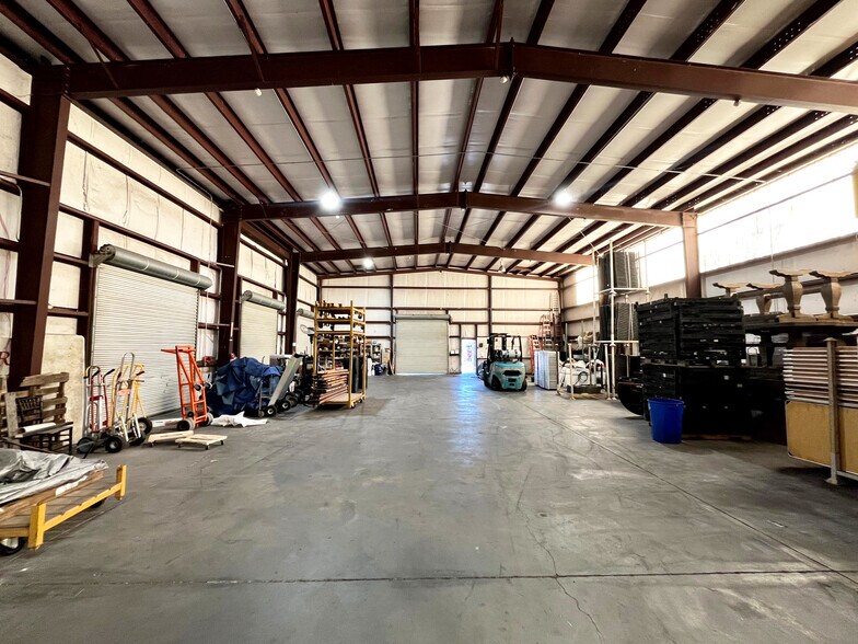 More Photos Of 117 Westside Blvd, Pooler Distribution For Lease