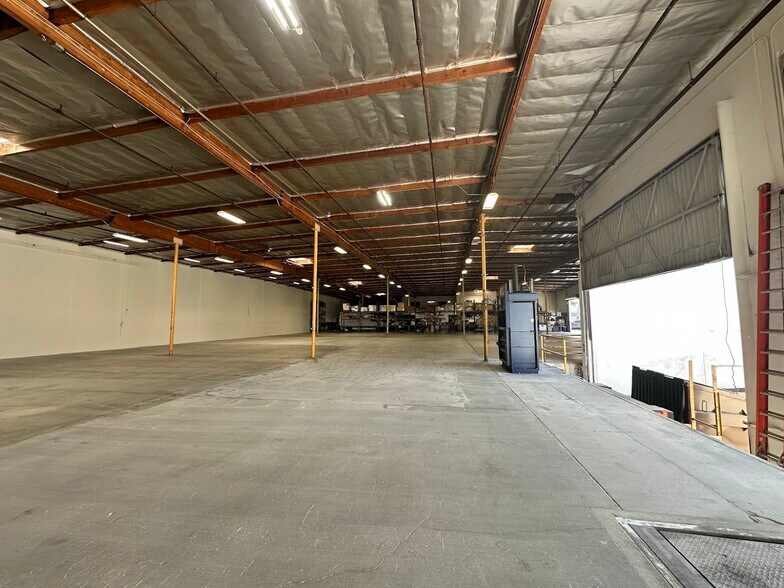 More Photos Of 1315 S Johnson Dr, City of Industry Warehouse For Lease