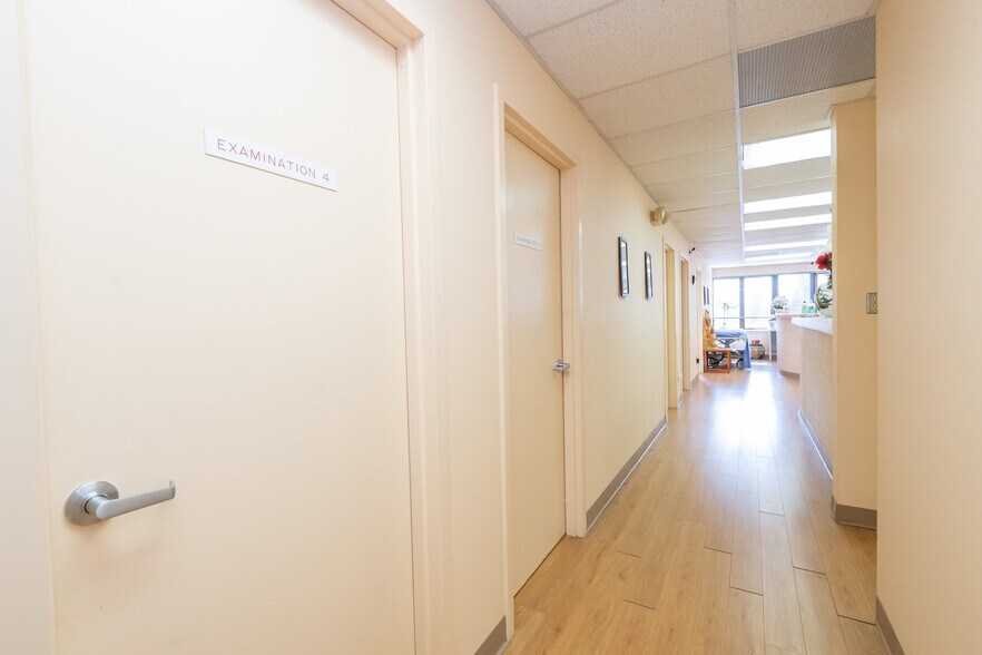 More Photos Of 622 Georges Rd, North Brunswick Medical For Sale