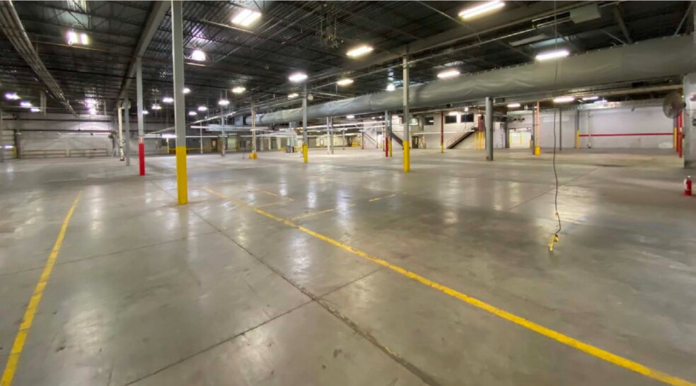 More Photos Of 7405 Industrial Rd, Florence Warehouse For Lease