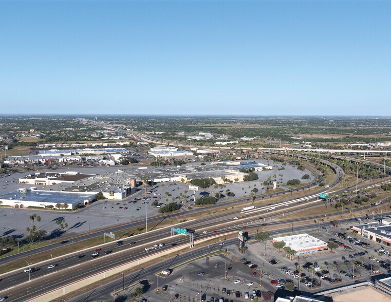 More Photos Of 2000 S Expressway 83, Harlingen Department Store For Sale
