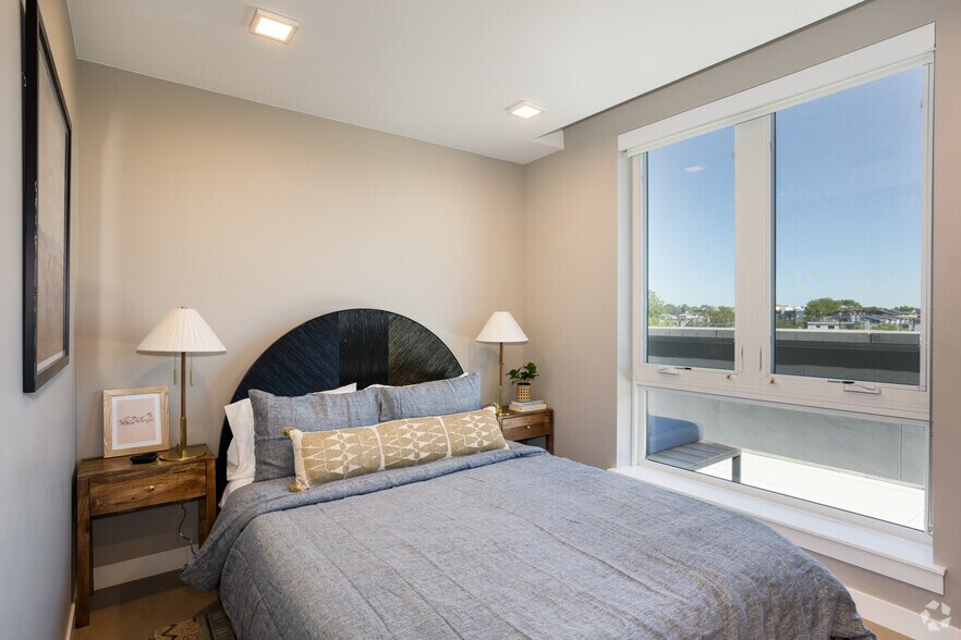 More Photos Of 1515 Julian St, Denver Apartments For Lease
