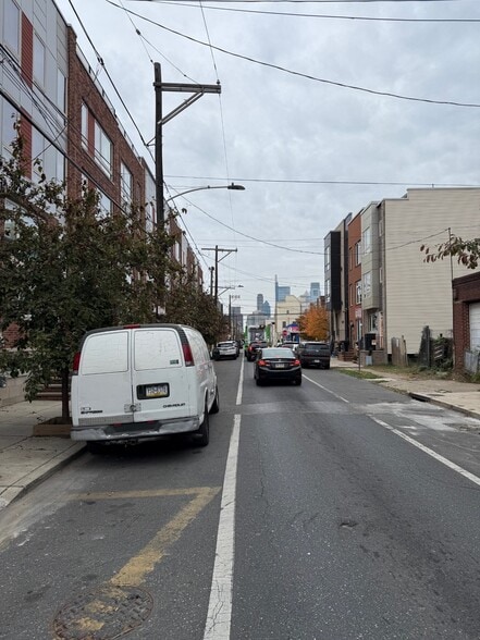 More Photos Of 1326 S 20th St, Philadelphia Warehouse For Sale