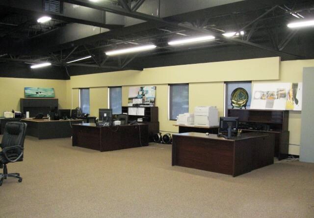 More Photos Of 10300 Metric Blvd, Austin Warehouse For Lease