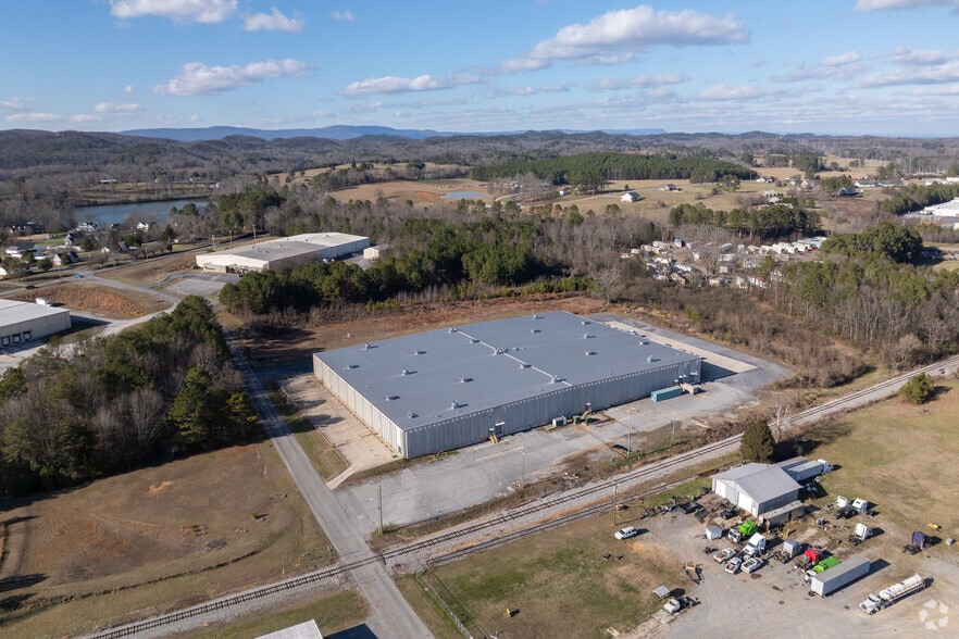 More Photos Of 110 W McCarter Rd, LaFayette Warehouse For Lease