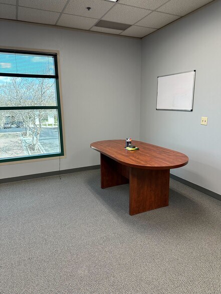 More Photos Of 6601 Owens Dr, Pleasanton Office For Lease