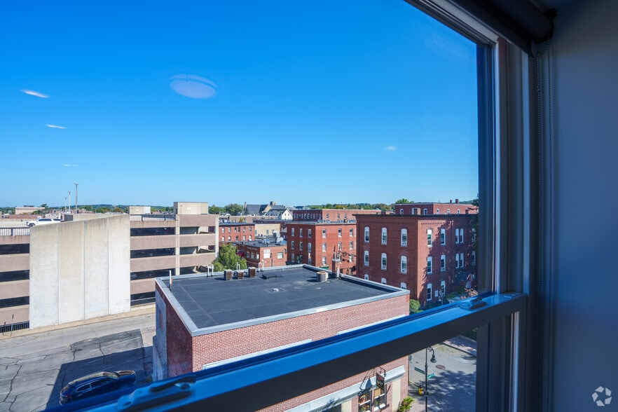 More Photos Of 25 Lowell St, Manchester Apartments For Lease